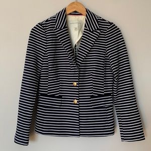 Black and white Banana Republic blazer